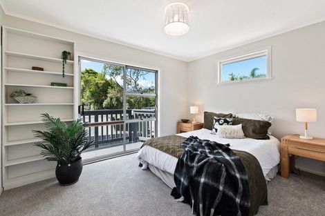 Photo of property in 42a Woodglen Road, Glen Eden, Auckland, 0602