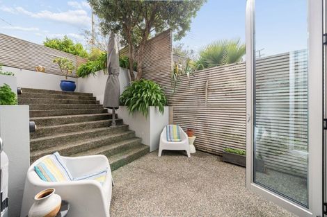 Photo of property in 22a Seaview Road, Paremata, Porirua, 5024
