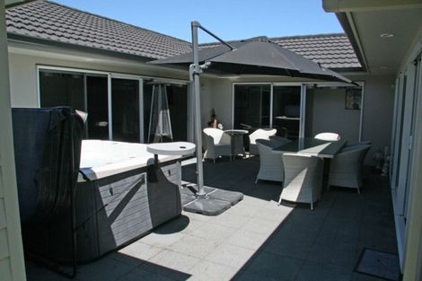 Photo of property in 3 Carpentras Way, Nukuhau, Taupo, 3330