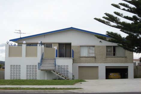 Photo of property in 188 Queen Street, Pukekohe, 2120