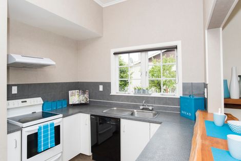 Photo of property in 121 Iranui Road, Inner Kaiti, Gisborne, 4010