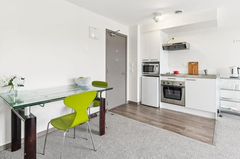 Photo of property in Southern Cross Apartments, 606/35 Abel Smith Street, Te Aro, Wellington, 6011