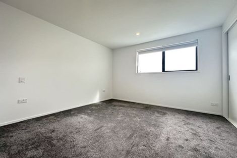 Photo of property in 1a Hamurana Place, Te Atatu Peninsula, Auckland, 0610