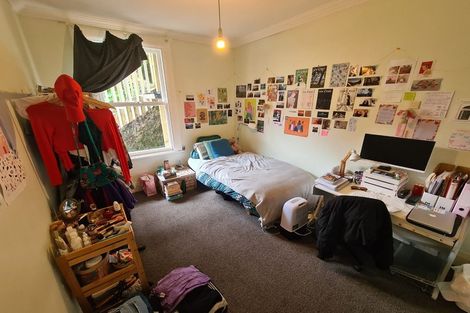 Photo of property in 123a Glenmore Street, Kelburn, Wellington, 6012