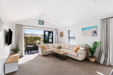Photo of property in 57 Pakanga Grove, Pyes Pa, Tauranga, 3112