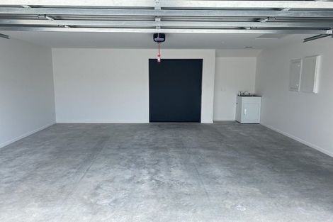 Photo of property in 188b Seaview Road, Westown, New Plymouth, 4310