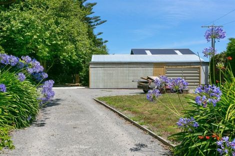 Photo of property in 160 Henwood Road, Paraite, New Plymouth, 4372