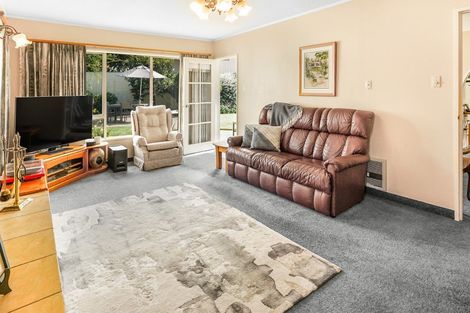 Photo of property in 51 Glen Lynne Avenue, Queenwood, Hamilton, 3210