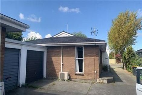 Photo of property in 2/94 Peverel Street, Riccarton, Christchurch, 8041