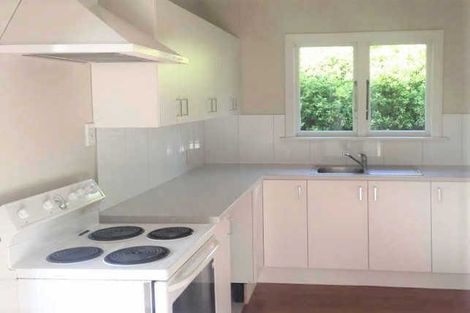 Photo of property in 18 Jennifer Street, Bryndwr, Christchurch, 8053