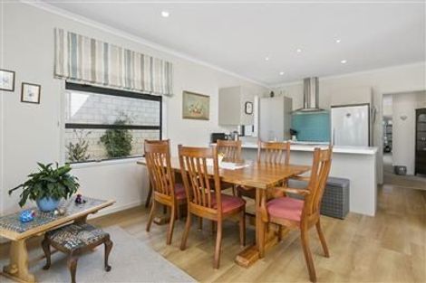 Photo of property in 48 Scoria Close, Pyes Pa, Tauranga, 3112