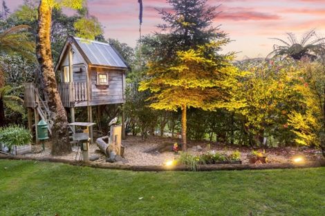 Photo of property in 23 Crest Road, Akatarawa, Upper Hutt, 5372