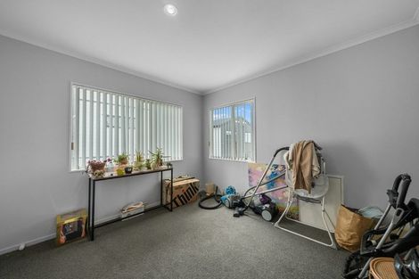Photo of property in 168a Rathgar Road, Henderson, Auckland, 0610