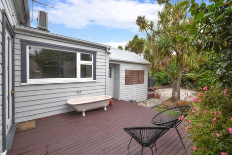 Photo of property in 22 De Carle Street, Saint Kilda, Dunedin, 9012