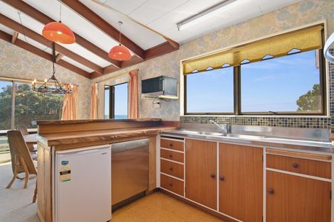 Photo of property in 9 Bydder Terrace, Patons Rock, Takaka, 7182