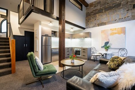 Photo of property in 3/5 Jetty Street, Dunedin Central, Dunedin, 9016