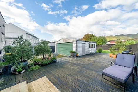 Photo of property in 52 Durham Crescent, Fairfield, Lower Hutt, 5011