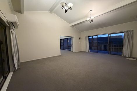 Photo of property in 113 Redoubt Road, Goodwood Heights, Auckland, 2105