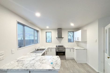 Photo of property in 156 Edgeware Road, Edgeware, Christchurch, 8013