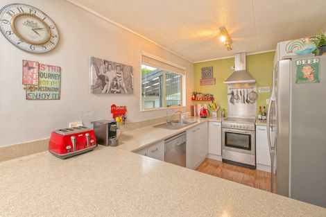 Photo of property in 220 Goodwin Road, Aka Aka, Waiuku, 2682