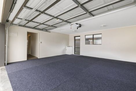 Photo of property in 1 The Palms, Rototuna, Hamilton, 3210