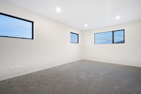 Photo of property in 4 Pahekeheke Road, Karaka, Papakura, 2113