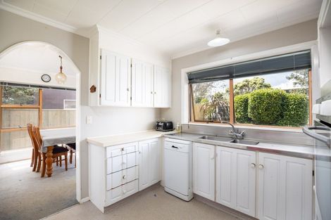 Photo of property in 38 Penrith Street, Westown, New Plymouth, 4310