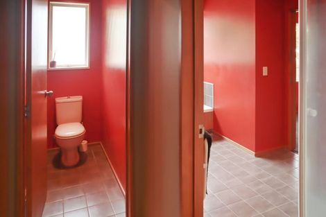 Photo of property in 63 Martindales Road, Heathcote Valley, Christchurch, 8022