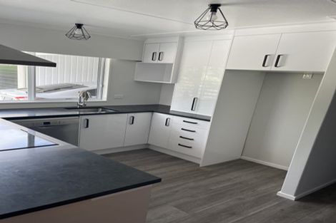 Photo of property in 3 Coronet Place, Awapuni, Palmerston North, 4412