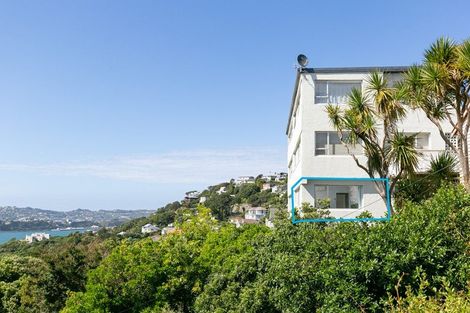 Photo of property in Grafon Court Flats, 3/53 Grafton Road, Roseneath, Wellington, 6011