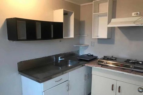 Photo of property in 19 Sunhaven Avenue, Glenfield, Auckland, 0629