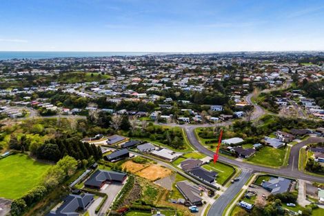 Photo of property in 23 Garrett Drive, Whalers Gate, New Plymouth, 4310