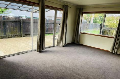 Photo of property in 2/206 Bucklands Beach Road, Bucklands Beach, Auckland, 2012