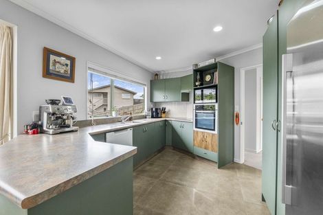 Photo of property in 173 Govett Avenue, Frankleigh Park, New Plymouth, 4310