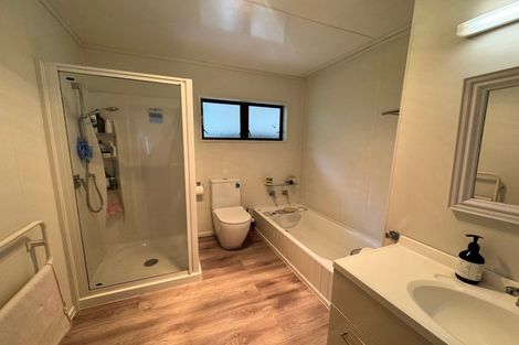 Photo of property in 60a Rata Road, Raumati Beach, Paraparaumu, 5032