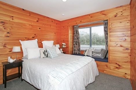 Photo of property in 41 Clarks Beach Road, Clarks Beach, 2122