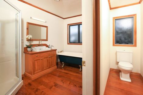 Photo of property in 32 Brymer Road, Grandview Heights, Hamilton, 3200