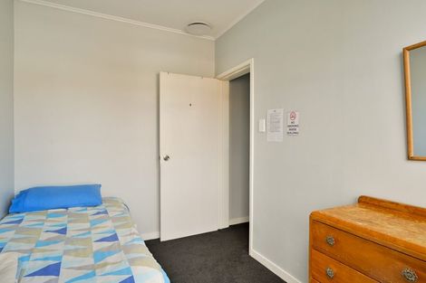 Photo of property in 409 King Street South, Hastings, 4122