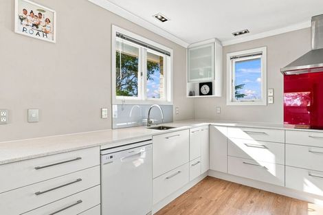 Photo of property in 11 Glenbrook Road, Karaka, Papakura, 2580