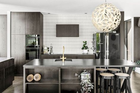 Photo of property in 1 Mcrae Rise, Wanaka, 9305