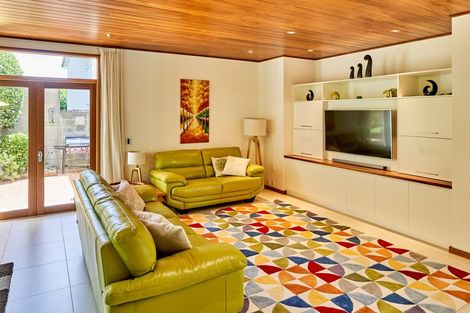 Photo of property in 5 Ngaio Street, Eastbourne, Lower Hutt, 5013