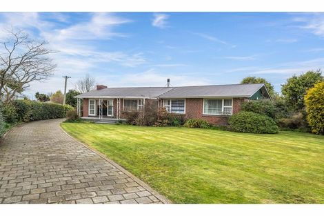 Photo of property in 64 Main North Road, Woodend, 7610