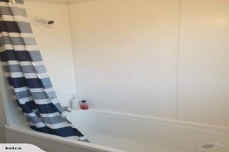 Photo of property in 19a Midgley Road, West Harbour, Auckland, 0618