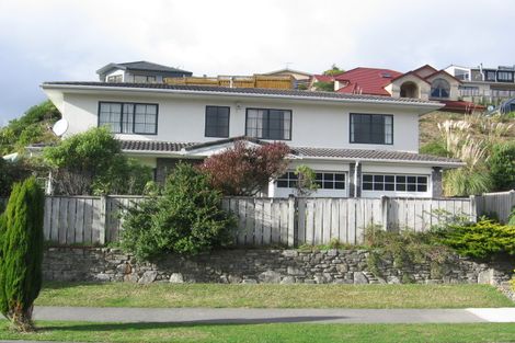 Photo of property in 5 Furlong Crescent, Churton Park, Wellington, 6037