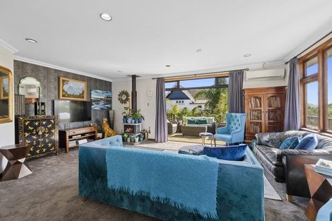 Photo of property in 10 Bulteel Street, New Plymouth, 4310