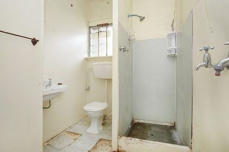 Photo of property in 7 Vallance Street, Kilbirnie, Wellington, 6022