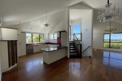 Photo of property in 941a East Coast Road, Torbay, Auckland, 0630