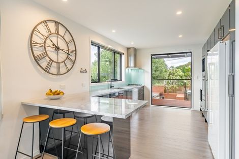 Photo of property in 47 Normandale Road, Normandale, Lower Hutt, 5010