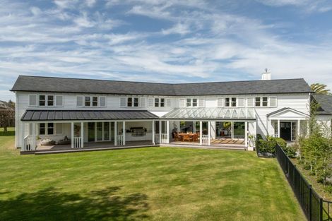 Photo of property in 11 Pentlow Place, Fendalton, Christchurch, 8052