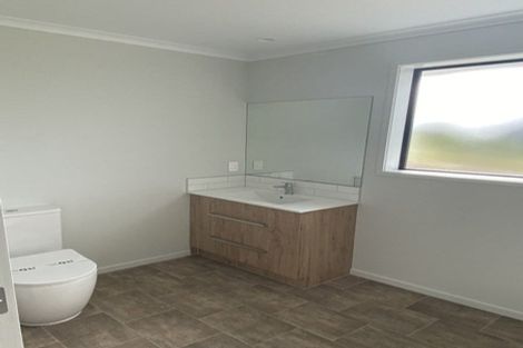 Photo of property in 1 Aneta Way, Pyes Pa, Tauranga, 3112